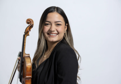 Violinist Gabriela Lara